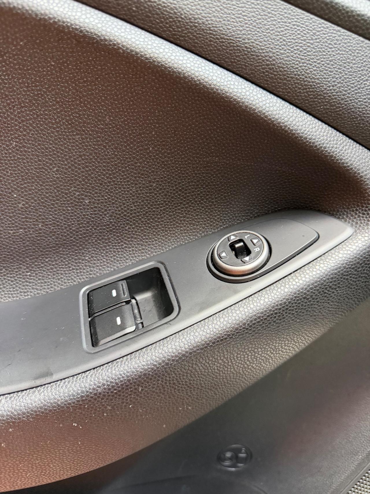 Hyundai i20 1.2 Neopatentati Euro 6