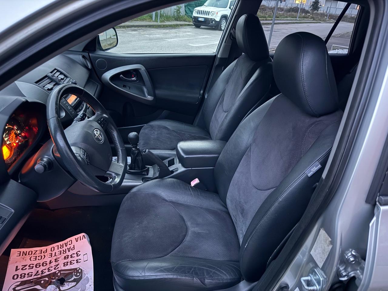 Toyota RAV 4 2.2 D-4D 150 CV DPF Exclusive