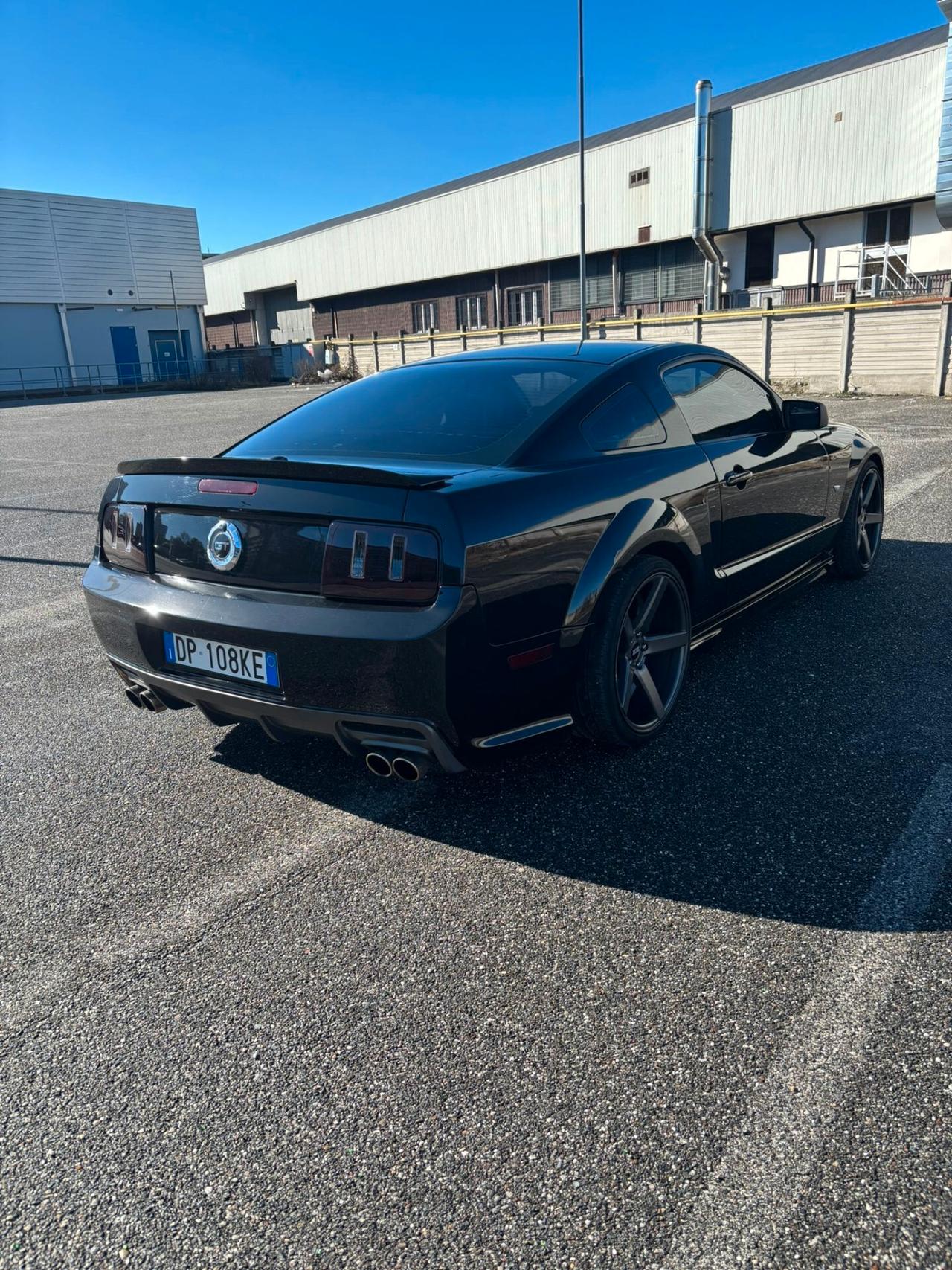 Ford Mustang PREMIUM 2008