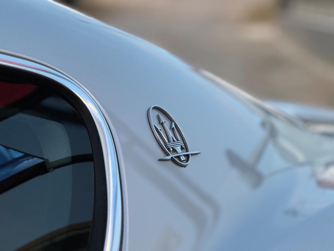 MASERATI GRANTURISMO 4.2 V8 405 CV FULL IVA ESPOSTA