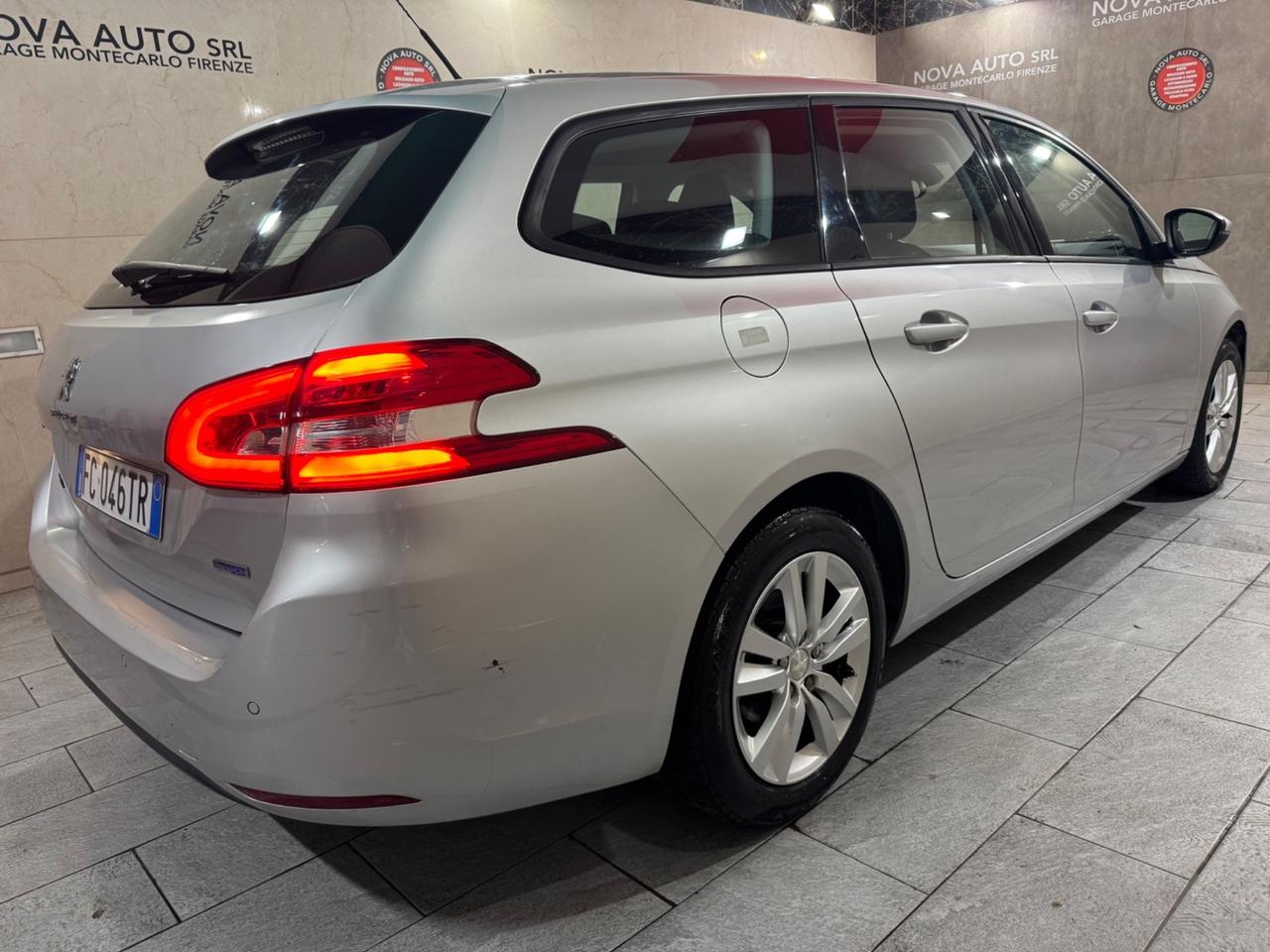 Peugeot 308 BlueHDi 120 S&S SW Business