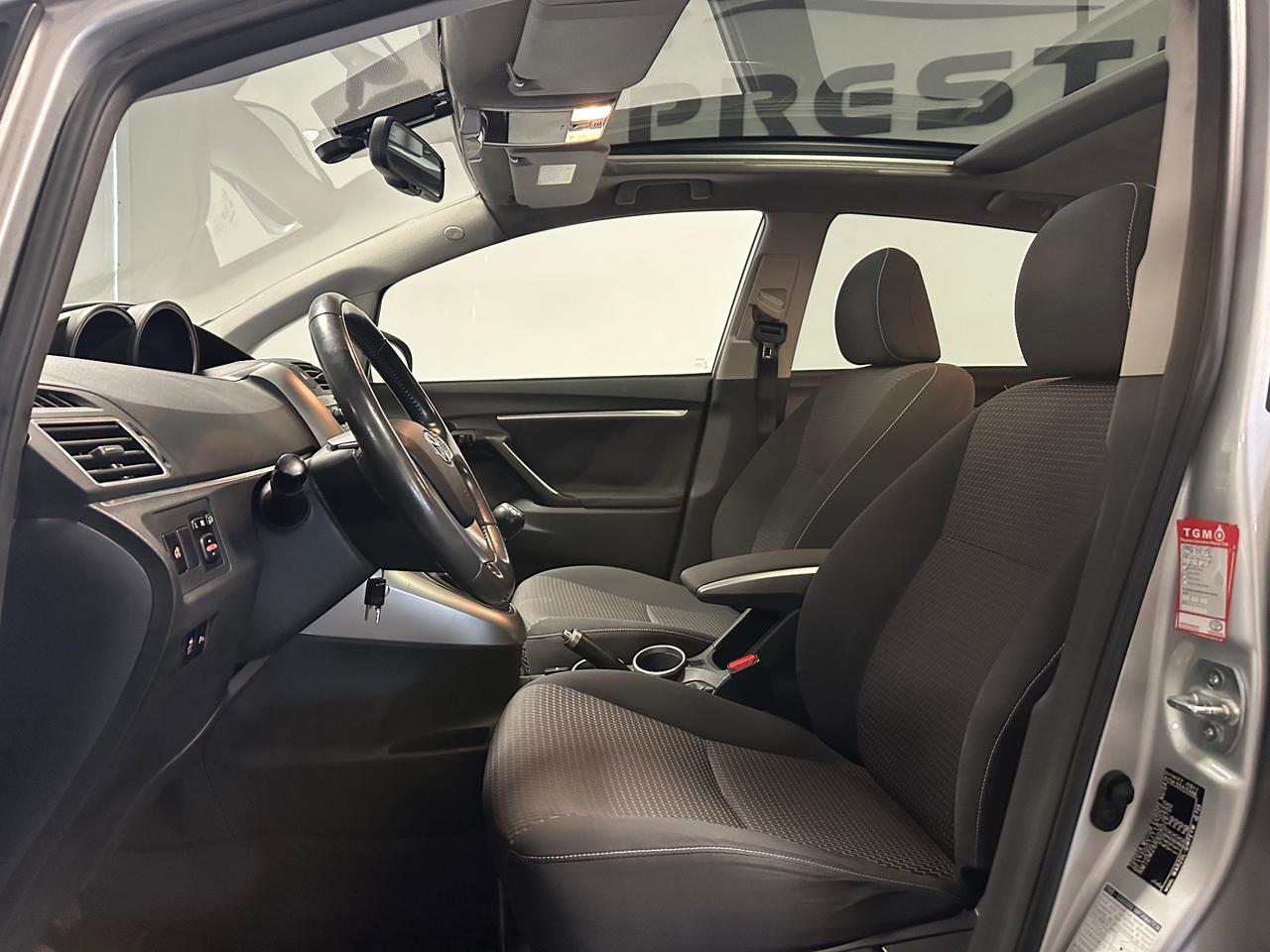 TOYOTA VERSO 1.6 D-4D 110CV GANCIO TRAINO