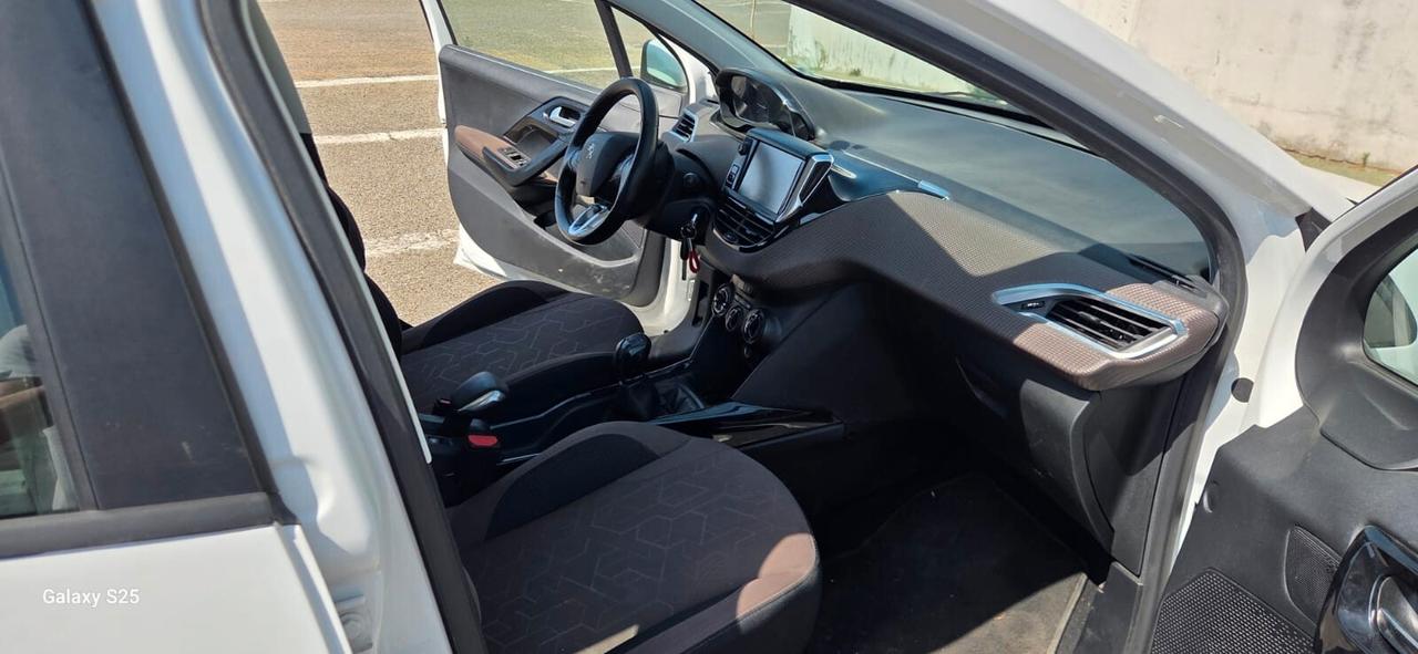 Peugeot 2008 Puretech 1.2 Active 82 Cv