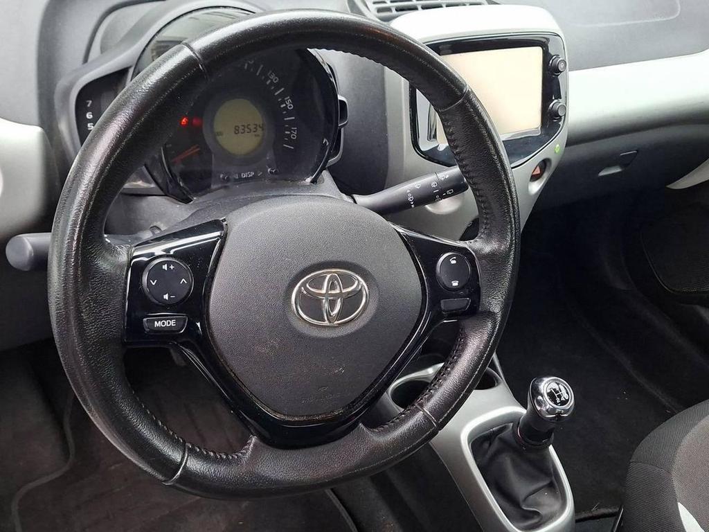 Toyota Aygo 5 Porte 1.0 VVT-i x-business
