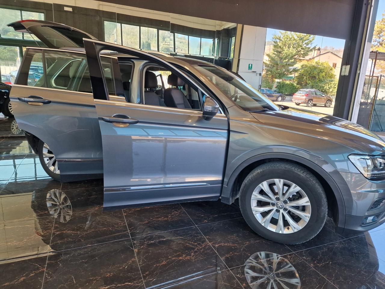 Volkswagen Tiguan 1.6 TDI SCR Sport BlueMotion Technology