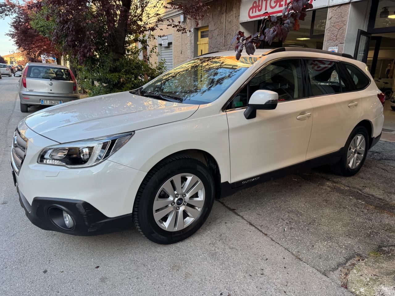 Subaru OUTBACK 2.0d-S Lineartronic Unlimited