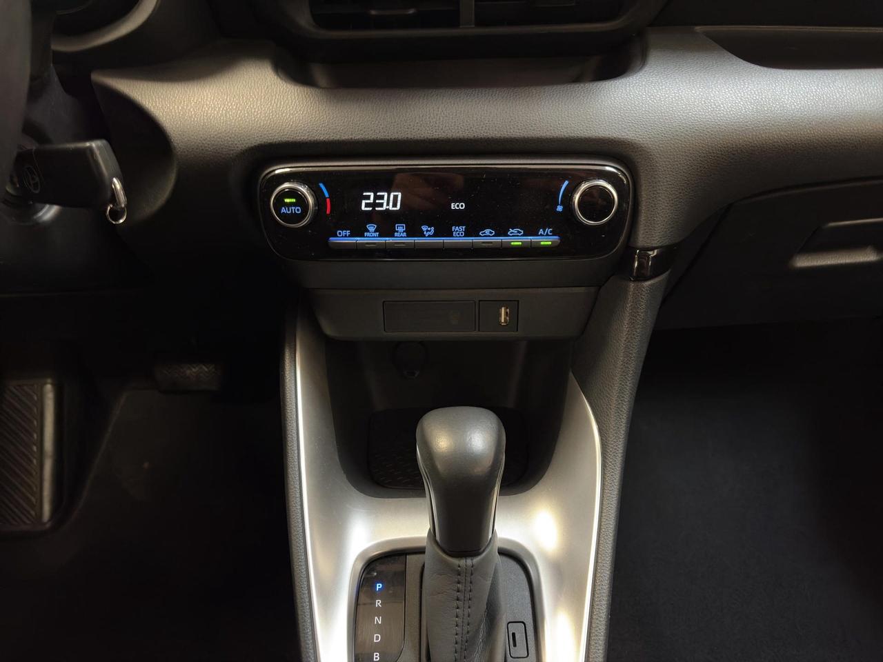 Toyota Yaris 1.5h Trend