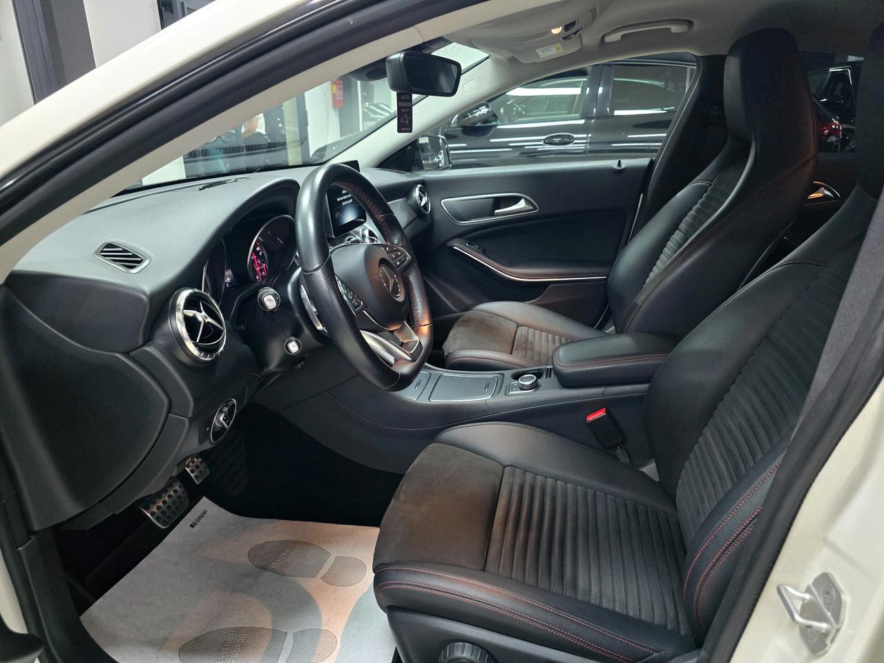 Mercedes-benz CLA 200 CLA 200 d Automatic Premium