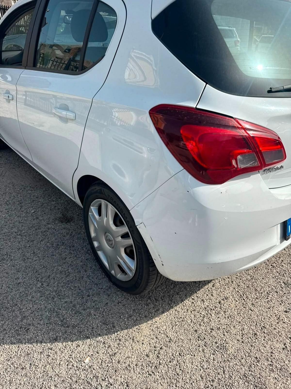 Opel Corsa 1.4 90CV GPL -VISTA E PIACIUTA NELLO STATO IN CUI SI TROVA