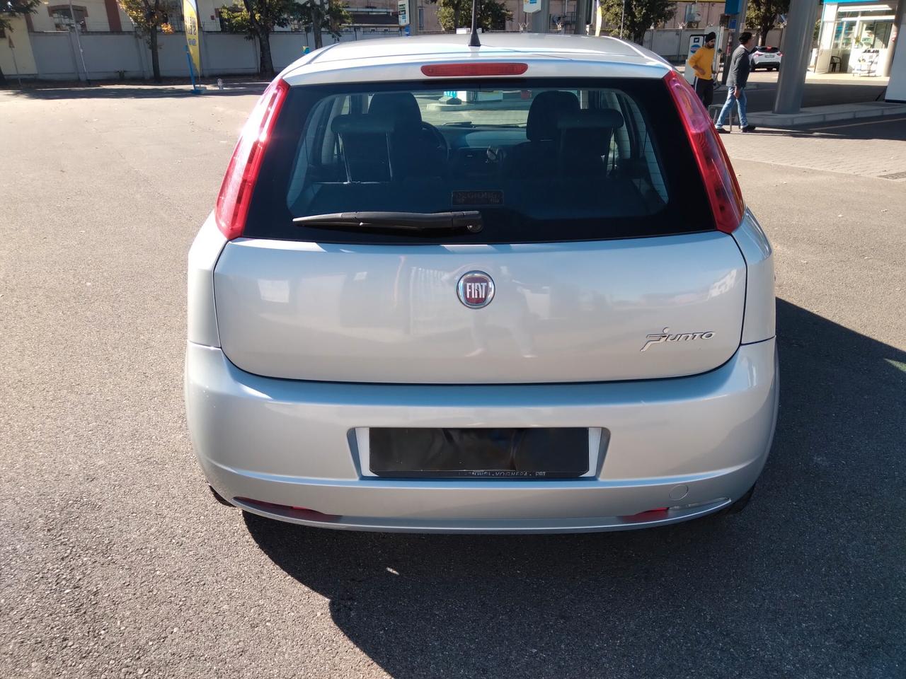 Fiat Grande Punto 1.4 77cv 5 porte Dynamic x neopatentati