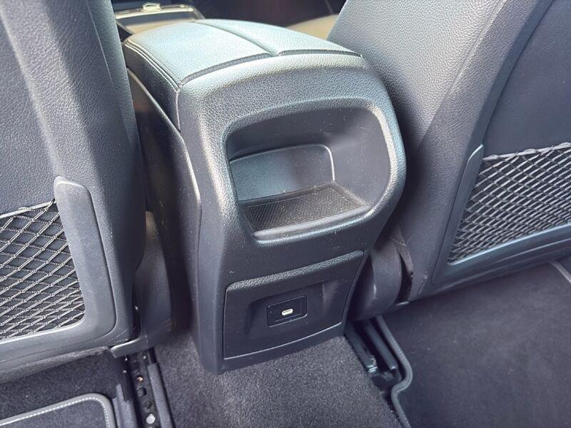 Mercedes-Benz Classe A A 180 d Progressive Advanced