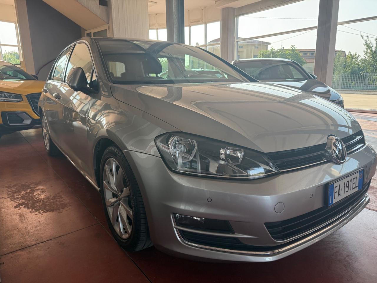 Solo da Qualitycars Pescara Volkswagen Golf Business 1.4 TSI 5p. Highline BlueMotion Technology