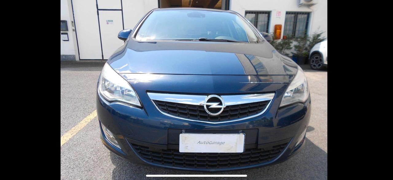 Opel Astra 1.4 100CV 5 porte Elective