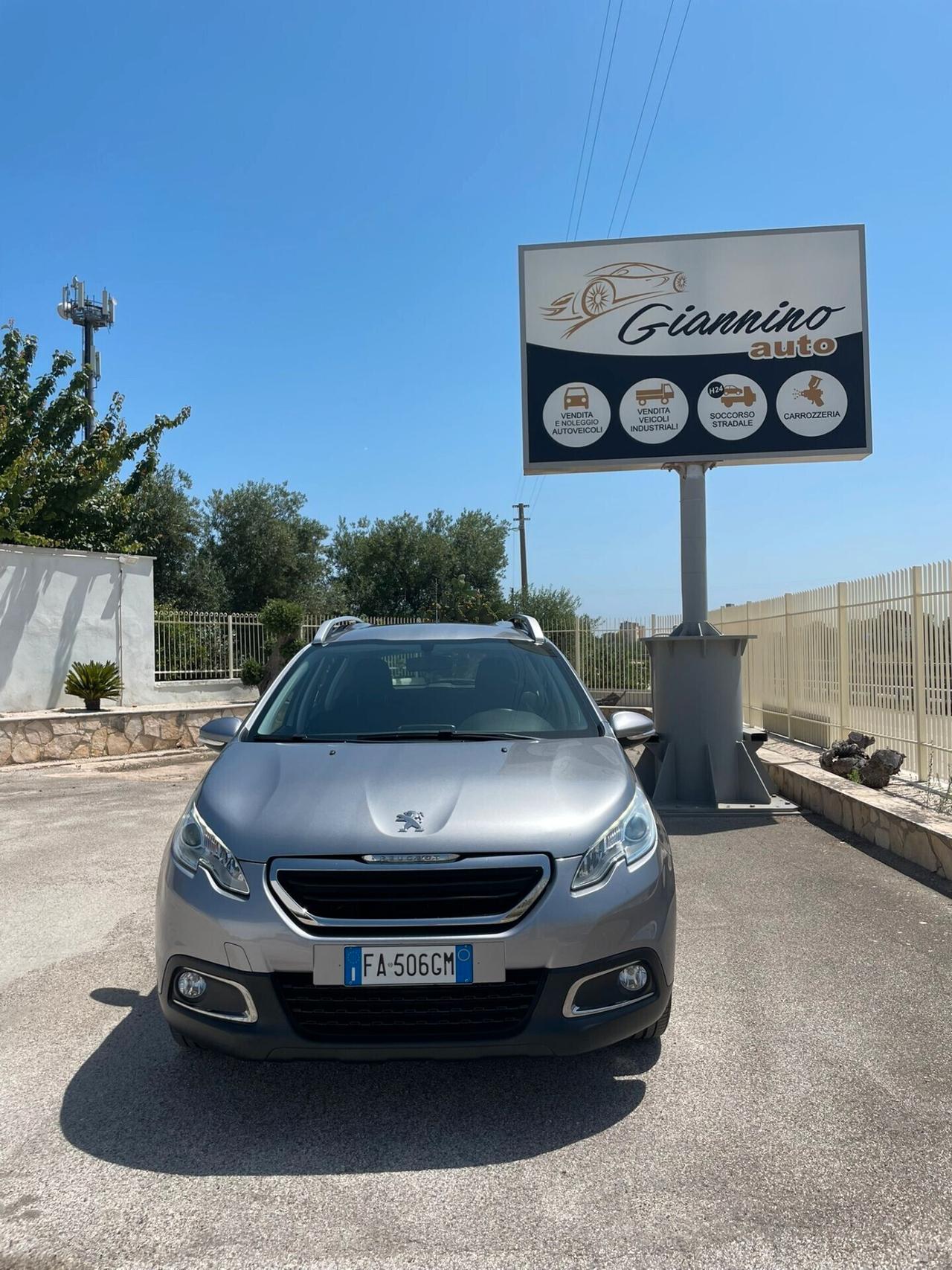PEUGEOT 2008 BlueHDi 100 S&S Allure