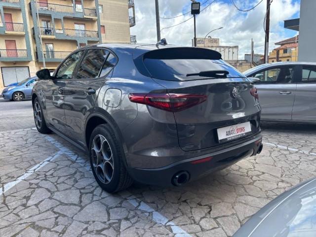 Alfa Romeo Stelvio 2.2 t Business rwd 160cv auto