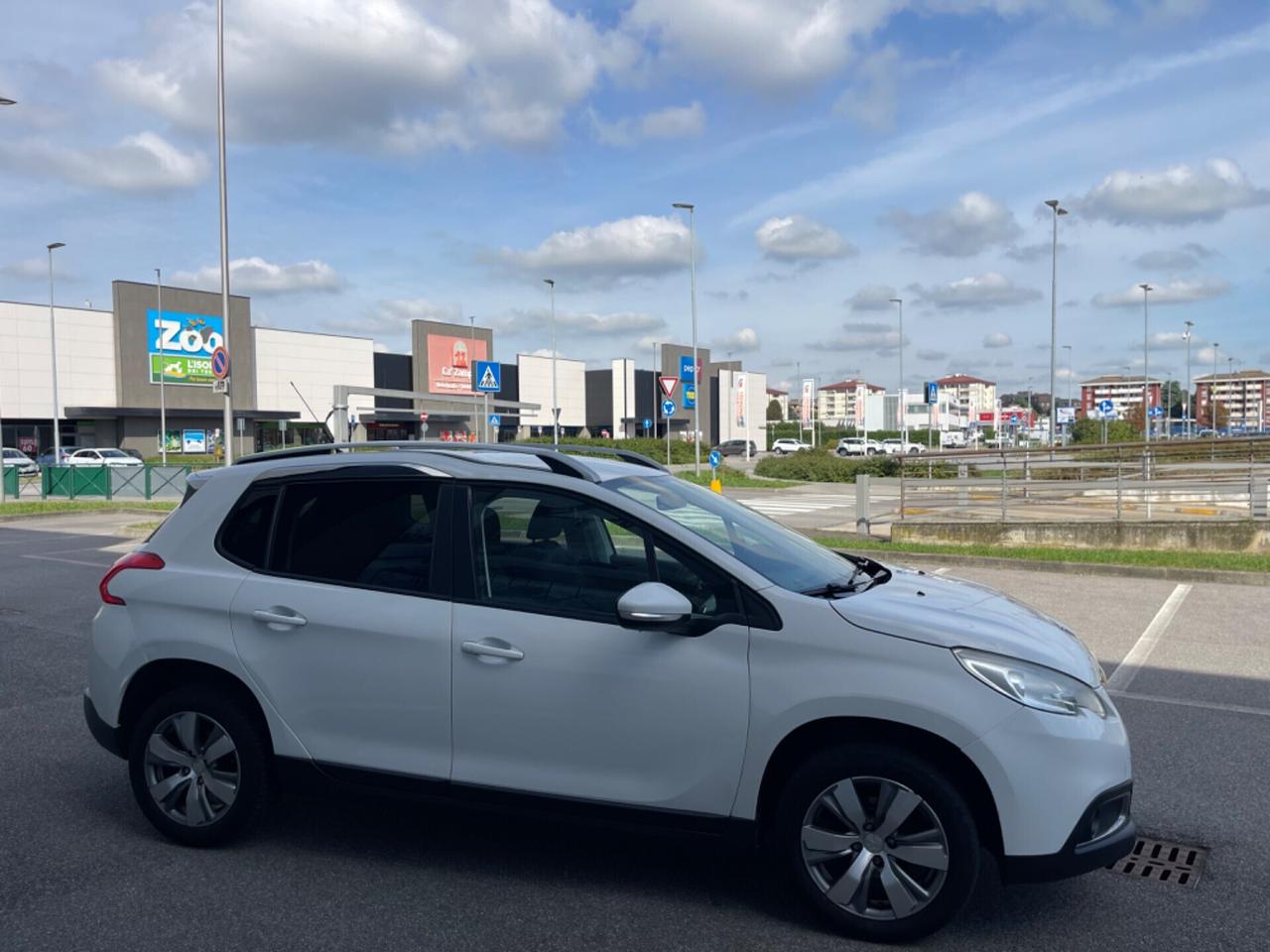 Peugeot 2008 1.6 e-HDi 115 CV Stop&Start Allure