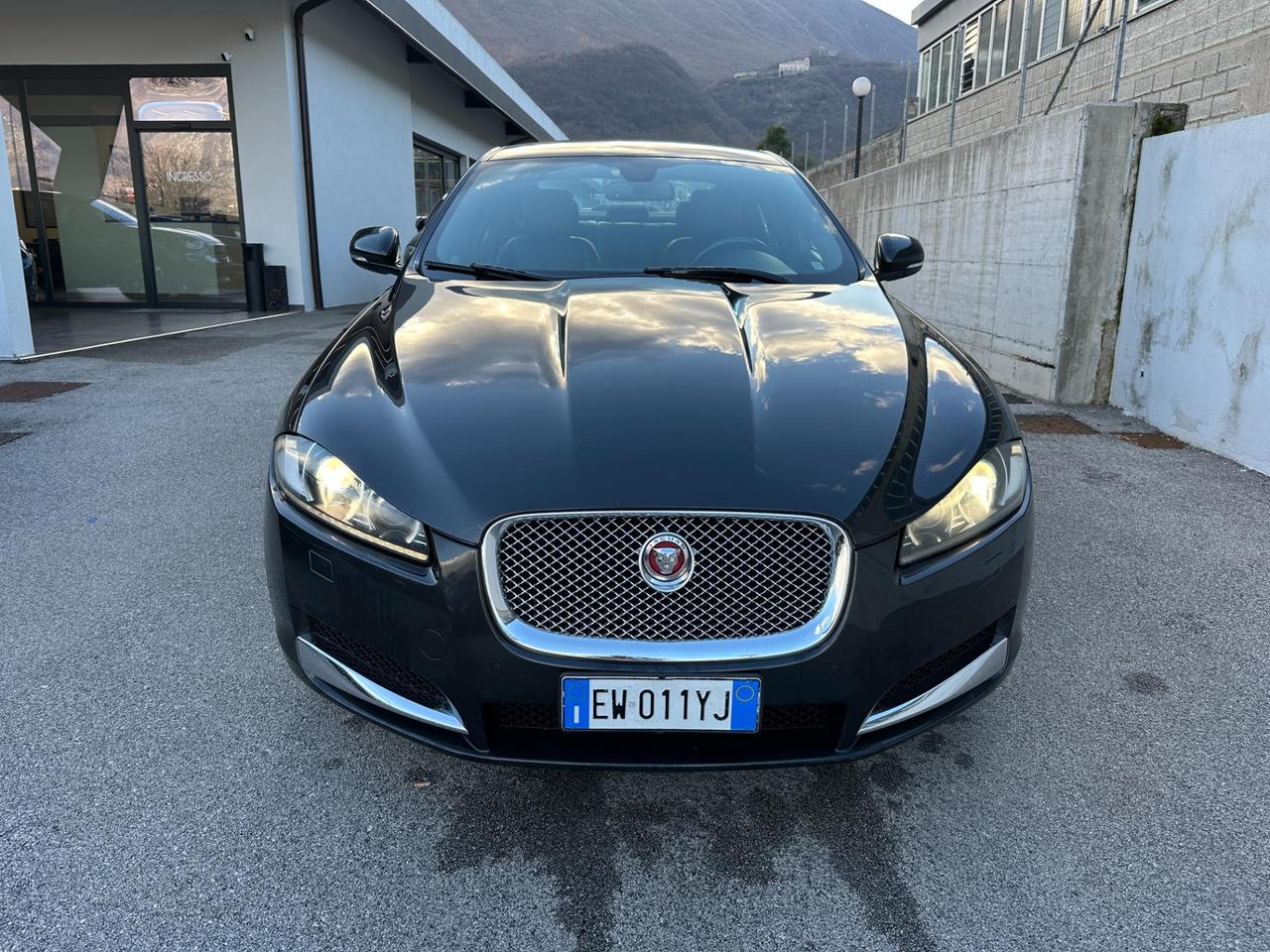 Jaguar XF Berlina XF 2.2d Luxury 200cv auto