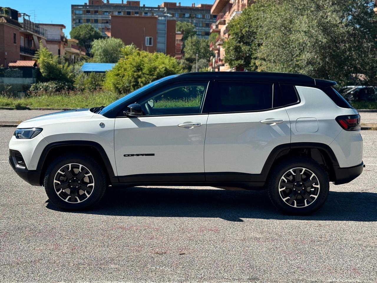 Jeep Compass 1.3 Turbo T4 240 CV PHEV AT6 4xe Trailhawk