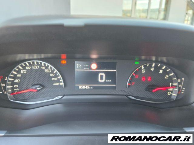 PEUGEOT 208 PT 75 Active Pack Gancio Traino