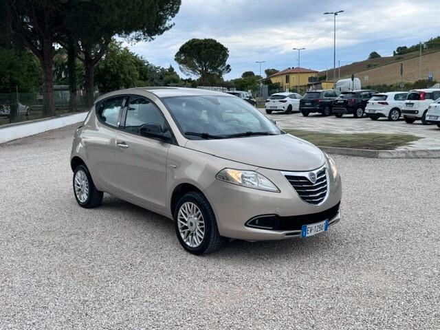 Lancia Ypsilon Metano Ecochic Gold - UNICOPROPRIETAIO 5porte