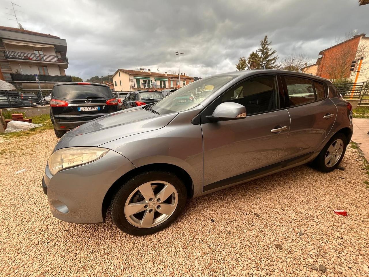 Renault Megane Mégane 1.5 dCi 110CV Luxe