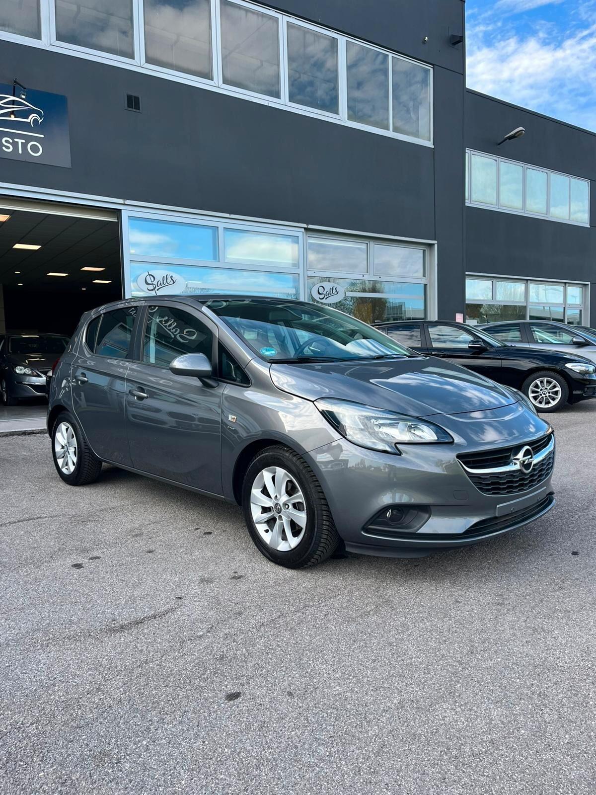 Opel Corsa 1.2 5 porte