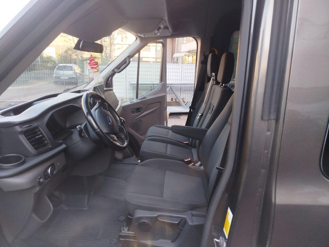 Ford Transit 350 2.0TDCi EcoBlue MHEV 170CV PL-TM Combi Trail