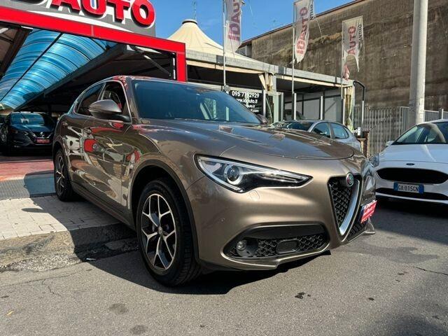 Alfa Romeo Stelvio 2.2 Turbodiesel 210 CV AT8 Q4 Super