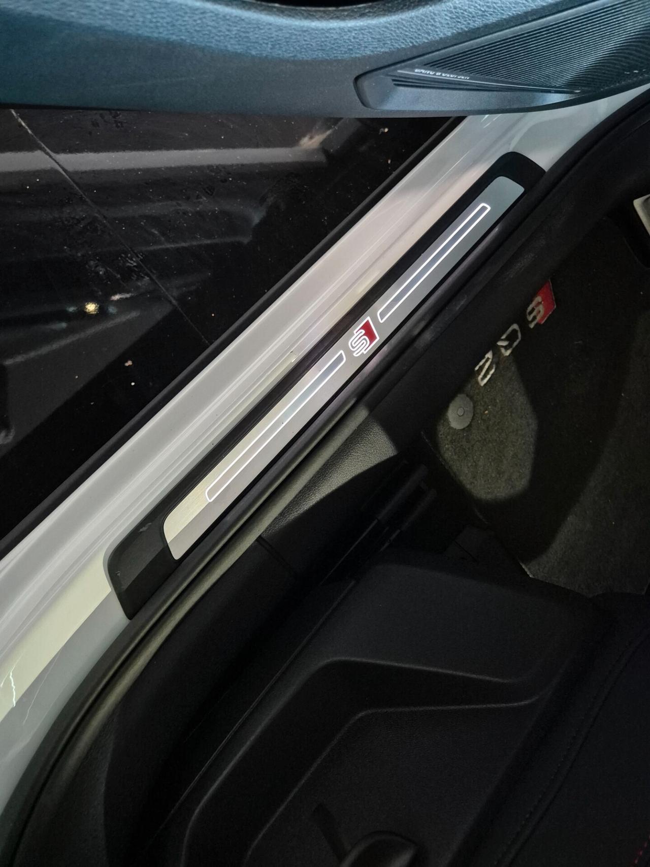 Audi Q2 SQ2 TFSI quattro S tronic sport 300 CV