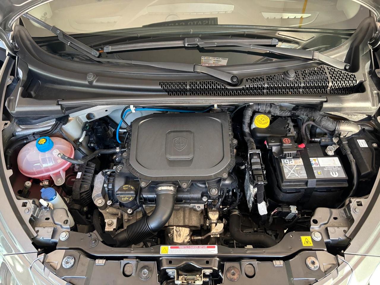 Lancia Ypsilon 1.0 FireFly 5 porte S&S Hybrid Gold Plus