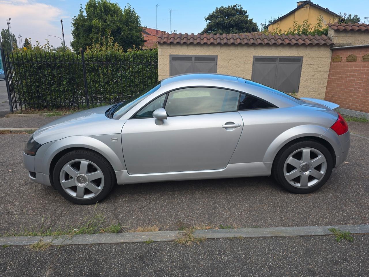 Audi TT Coupé 1.8 T 20V 179 CV cat