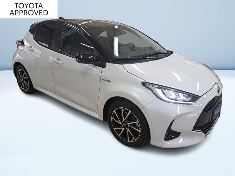 Toyota Yaris 1.5 HYBRID STYLE