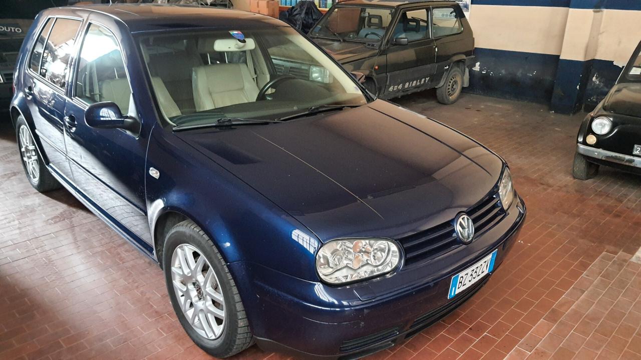 Volkswagen Golf 1.9 TDI/150 CV cat 5p. 4m. Highline