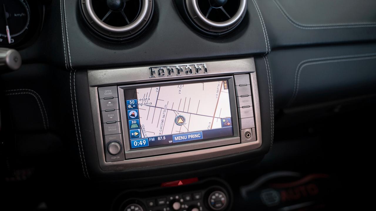 Ferrari California 4.3 DCT CABRIO CARBOCERAMIC 20" *SERVICE FERRARI*