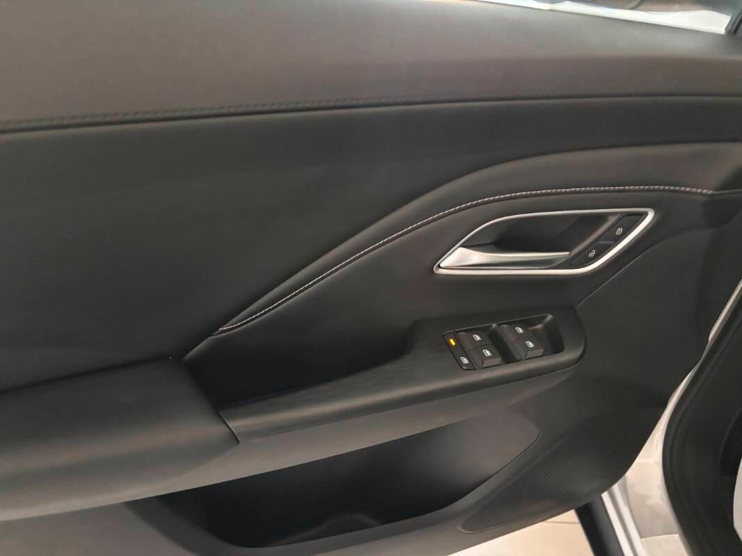 Mg ZS Hybrid+ 1.5 Luxury auto