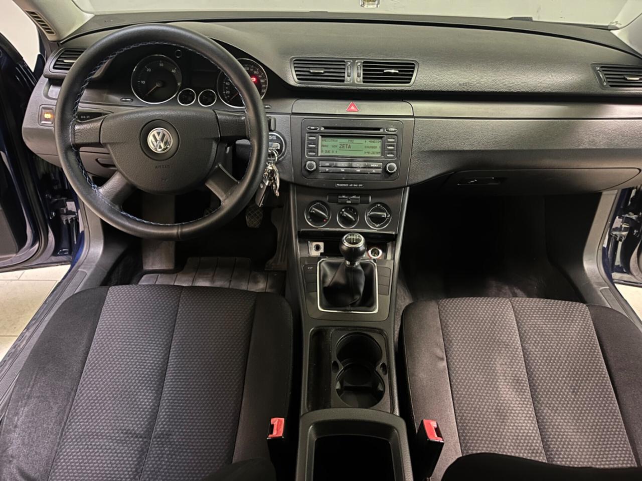 Volkswagen Passat 1.9 TDI/105CV berlina
