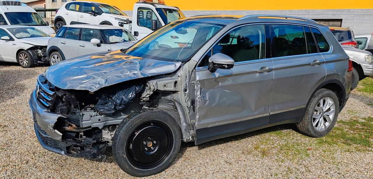 Volkswagen Tiguan 2.0 TDI 4x4 Incidentata