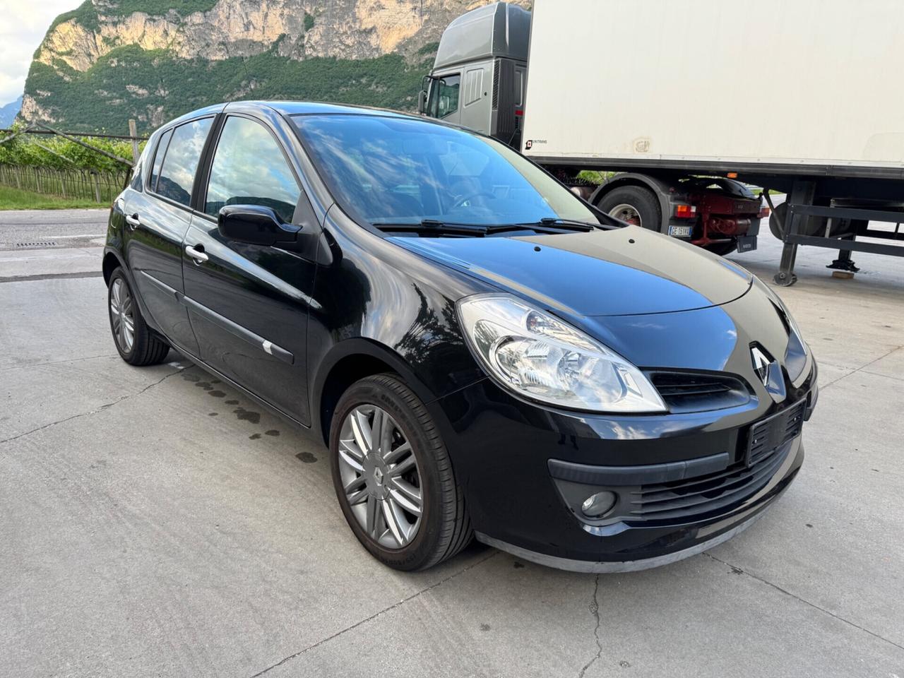 Renault Clio 1.2 TCe 5 porte Le Iene