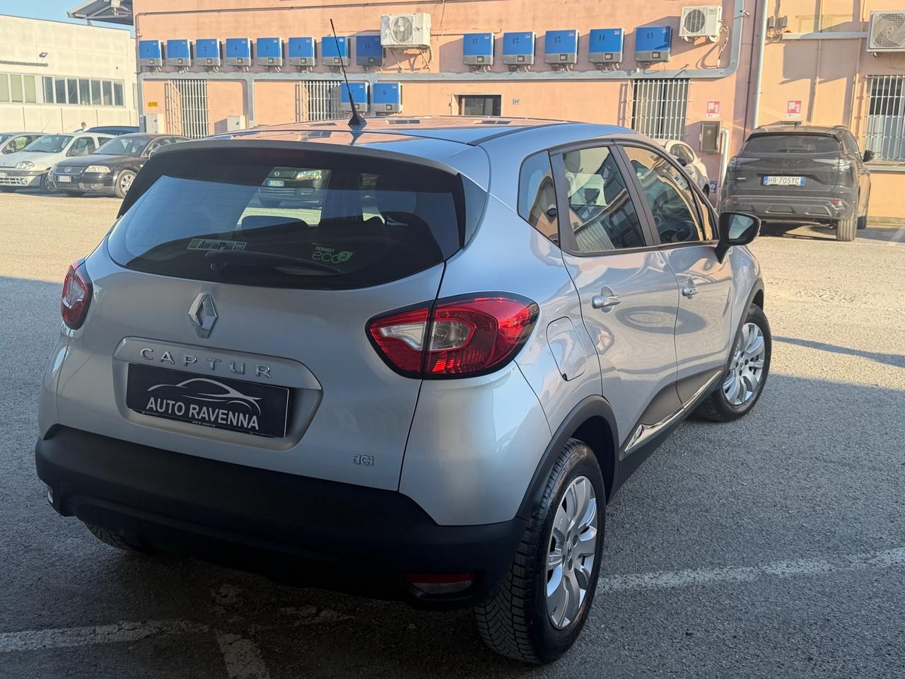 Renault Captur 1.5 dCi 8V 90 CV R-Link Neopatentati
