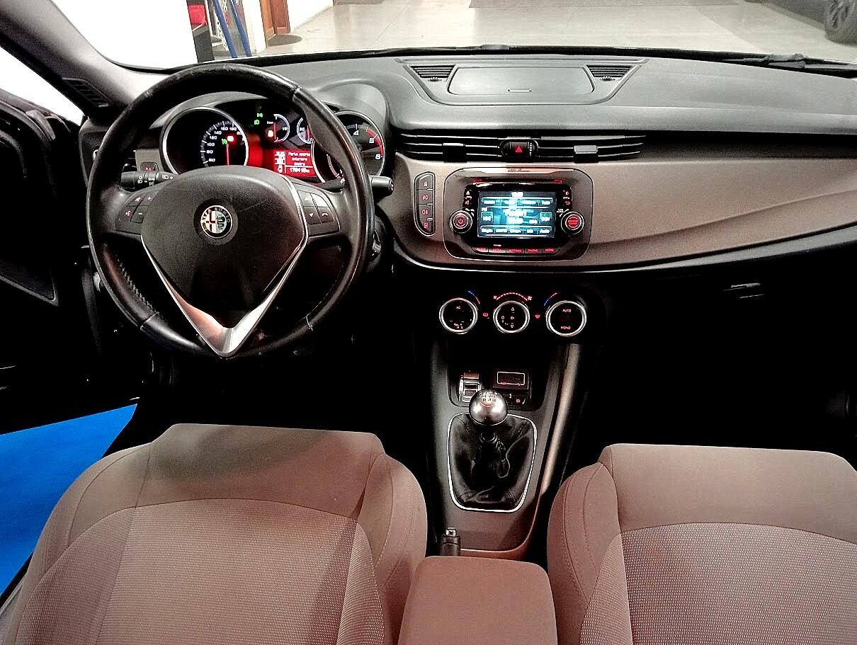 ALFA ROMEO GIULIETTA 1.6 JTDM DISTINCTIVE PRONTA CONSEGNA