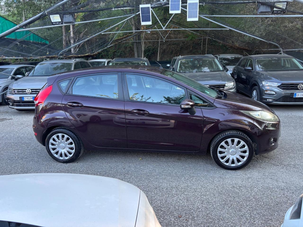 Ford Fiesta 1.4 5 porte Bz.- GPL Titanium OK Neopatentati