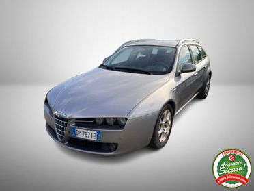 ALFA ROMEO 159 1.9 JTDm 16V Sportwagon Distinctive