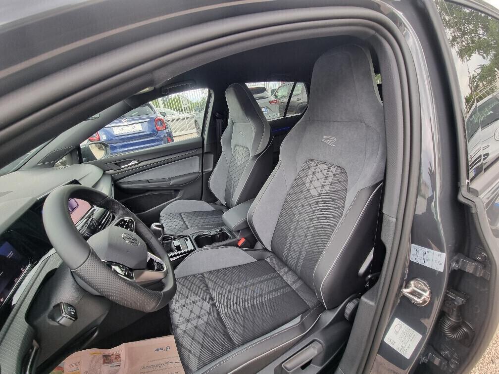 VOLKSWAGEN GOLF 1.5 TSI 130CV R-LINE