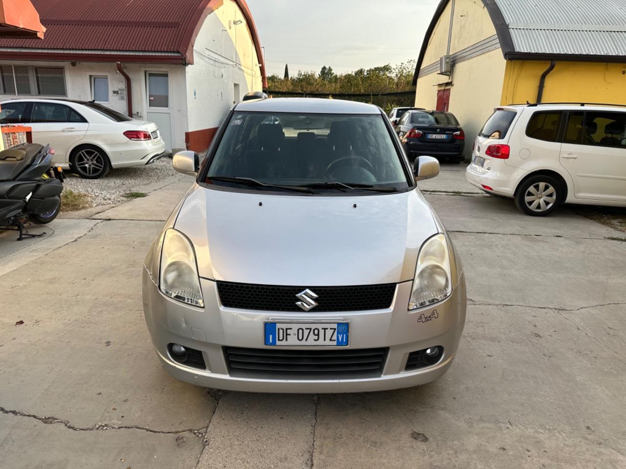 Suzuki Swift 1.3 4x4 5p. GL Benzina