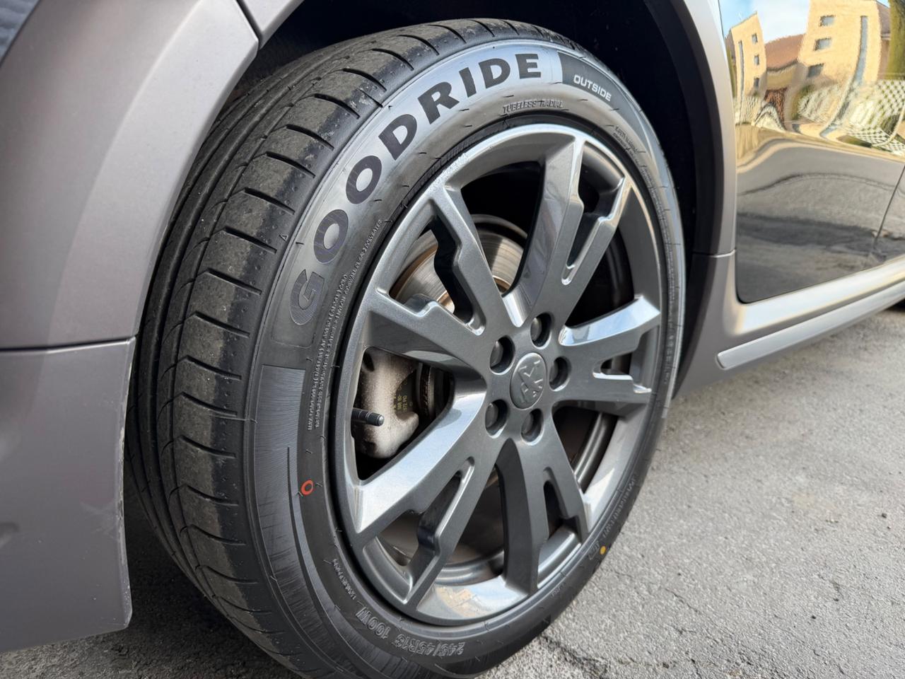 Peugeot 508 RXH Hybrid 4x4 FULL FULL
