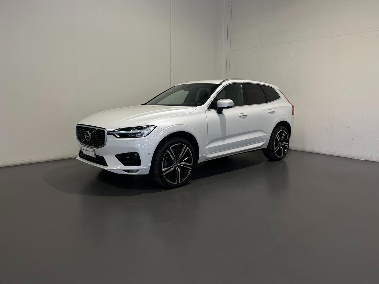 VOLVO XC60 2.0 D5 R-DESIGN AWD GEARTRONIC
