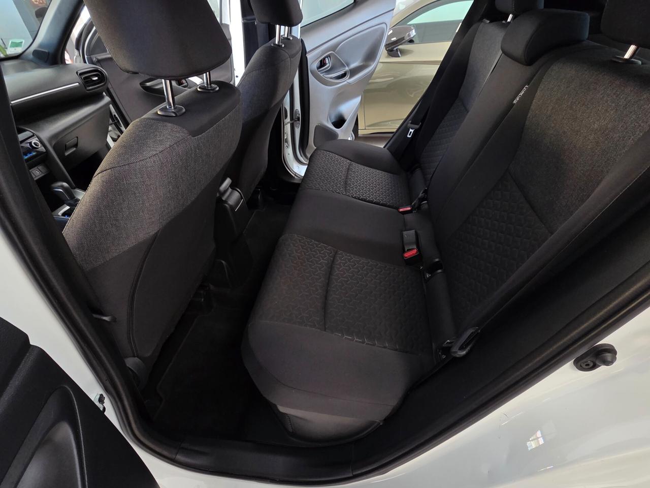 Toyota Yaris Cross 1.5 Hybrid 5p. E-CVT AWD-i Lounge