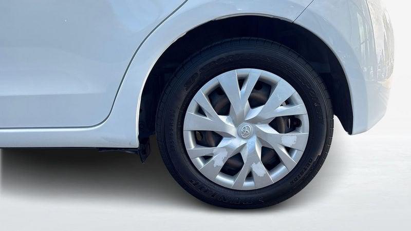 Toyota Yaris III 2017 5 Porte 1.5 VVT-i Hybrid Active e-CVT my18