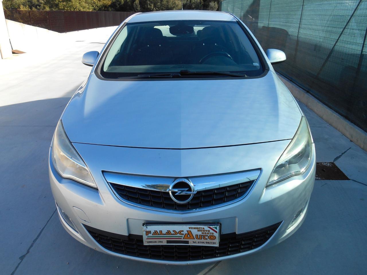 Opel Astra 1.7 CDTI 110CV 5 porte Cosmo