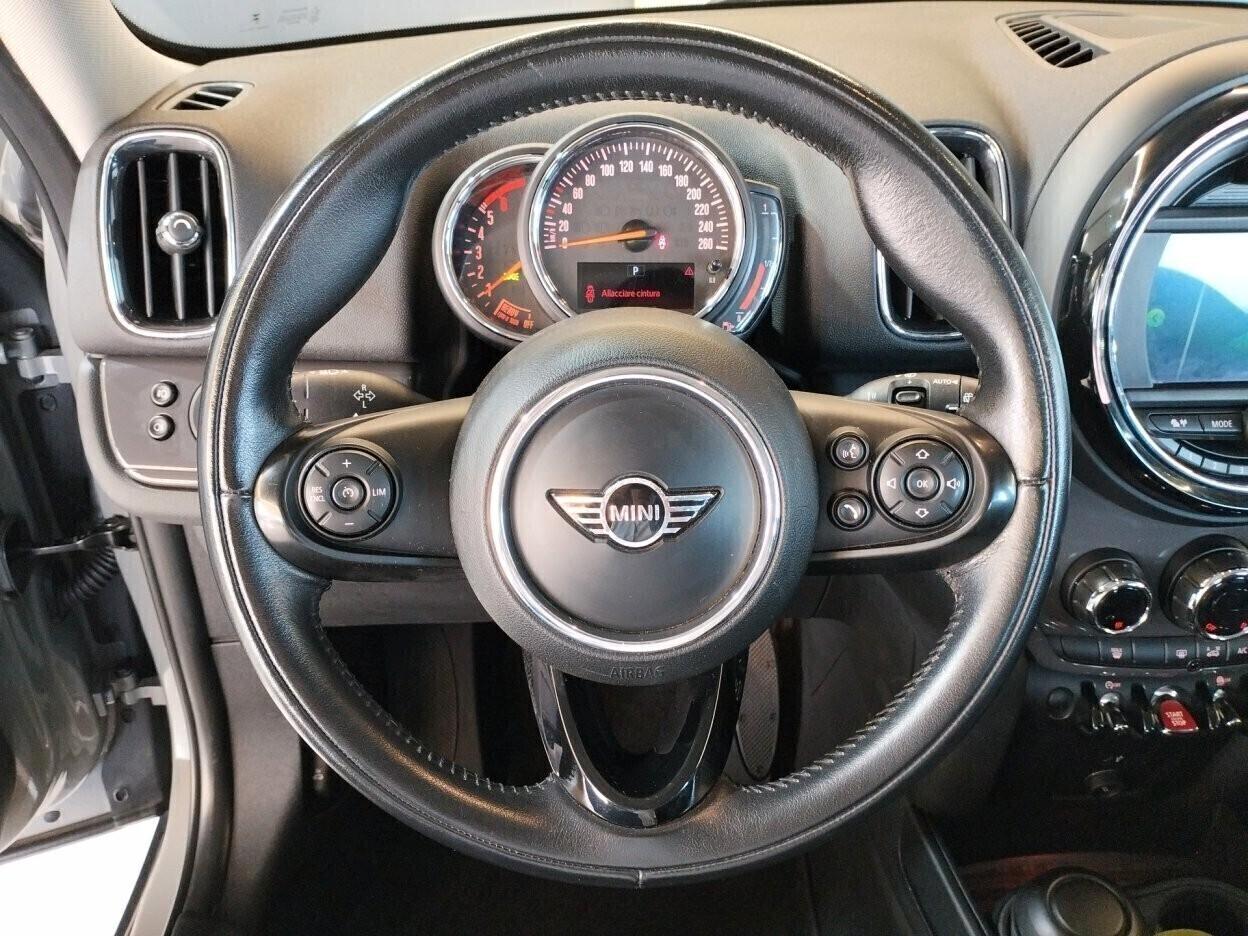 MINI One D Countryman 1.5 Hype auto